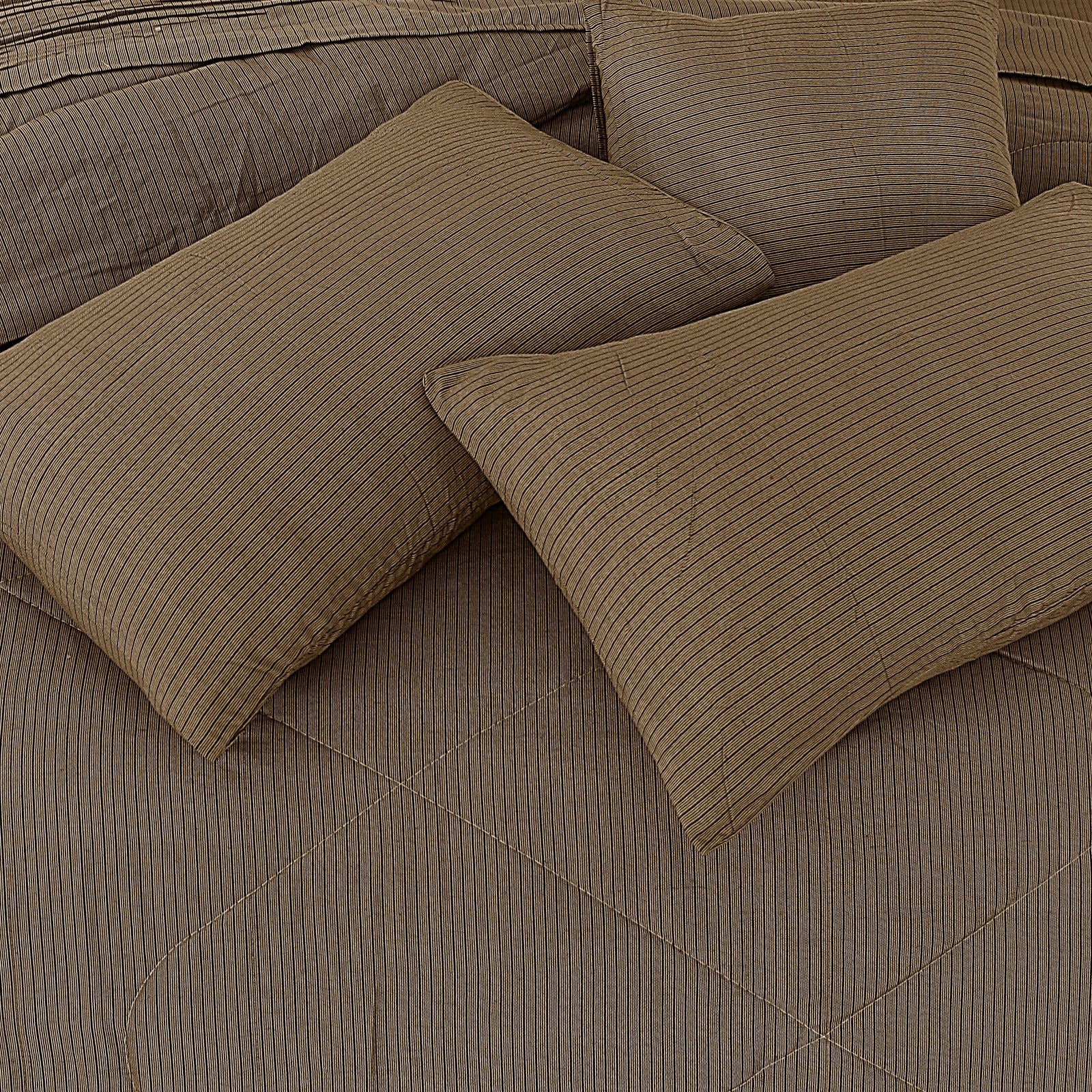 7 Pcs Comforter Set King Size Design NS-36